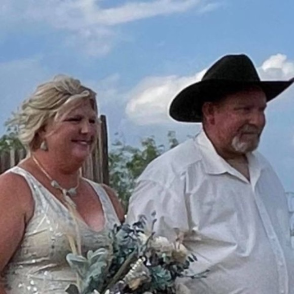 Meet your Posher, Chad - Picture 1 of 1